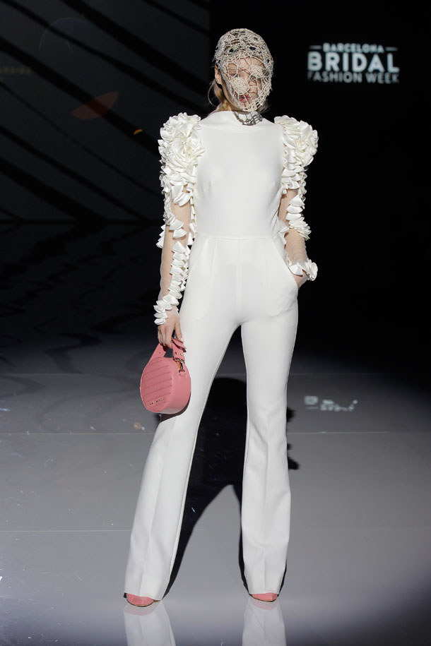 ilovebrides.pt Isabel Zapardiez Coleção noiva 2019 BBFW18